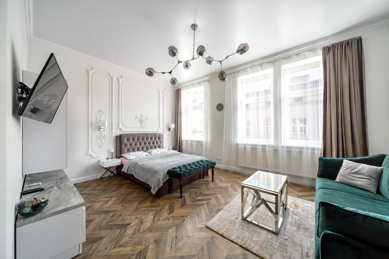 Green Apartment Львов Экстерьер фото