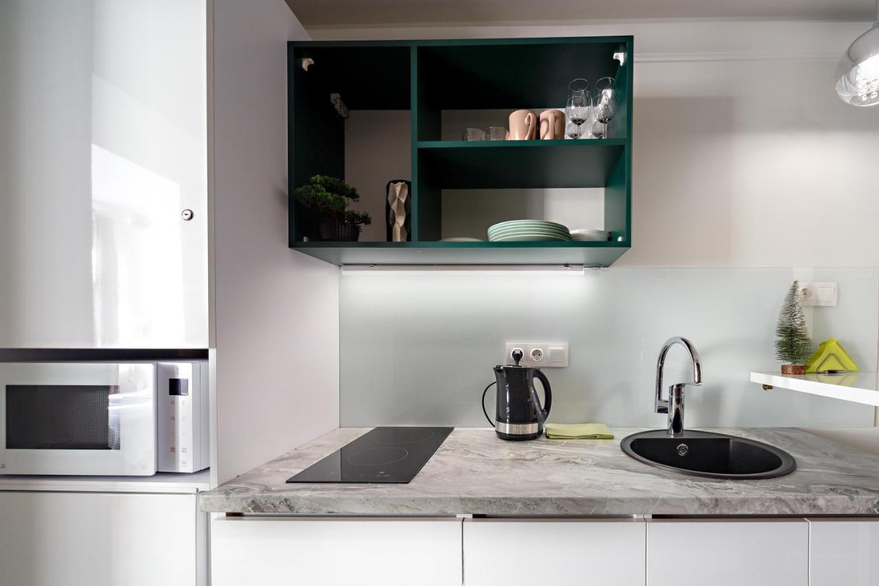 Green Apartment Львов Экстерьер фото